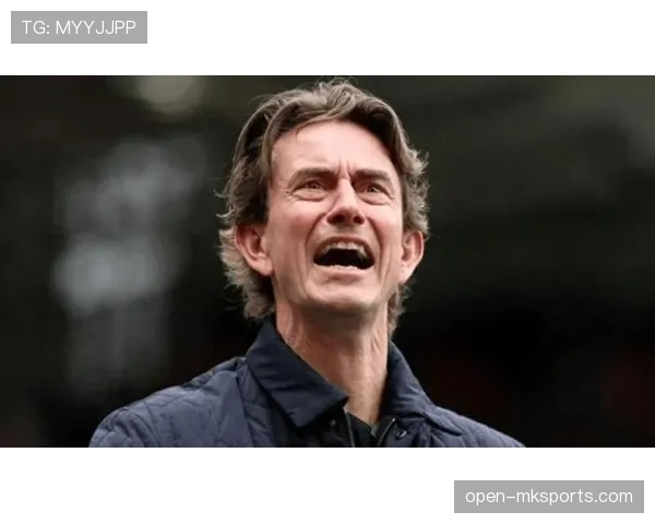 教练更迭引爆战术革新，球队未来走向引热议