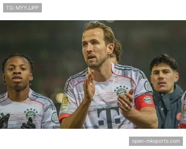 拜仁球员闪耀赛场,强势班底助球队再夺桂冠 拜仁球员闪耀赛场,强势班底助球队再夺桂冠